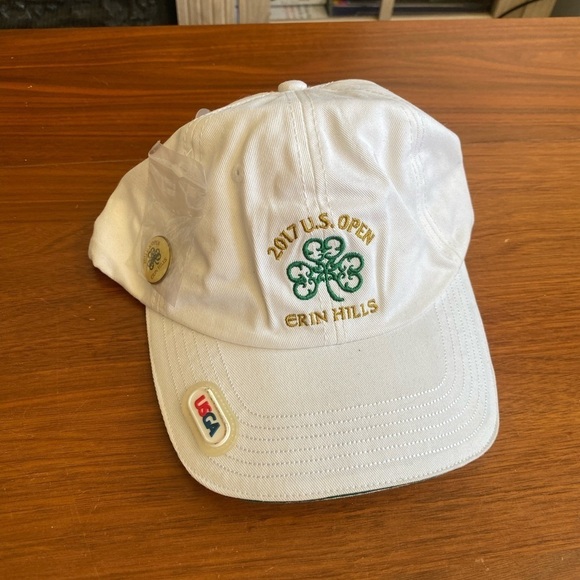 Official USGA 2017 Erin Hills PGA Hat with Ballmarker - Picture 3 of 4